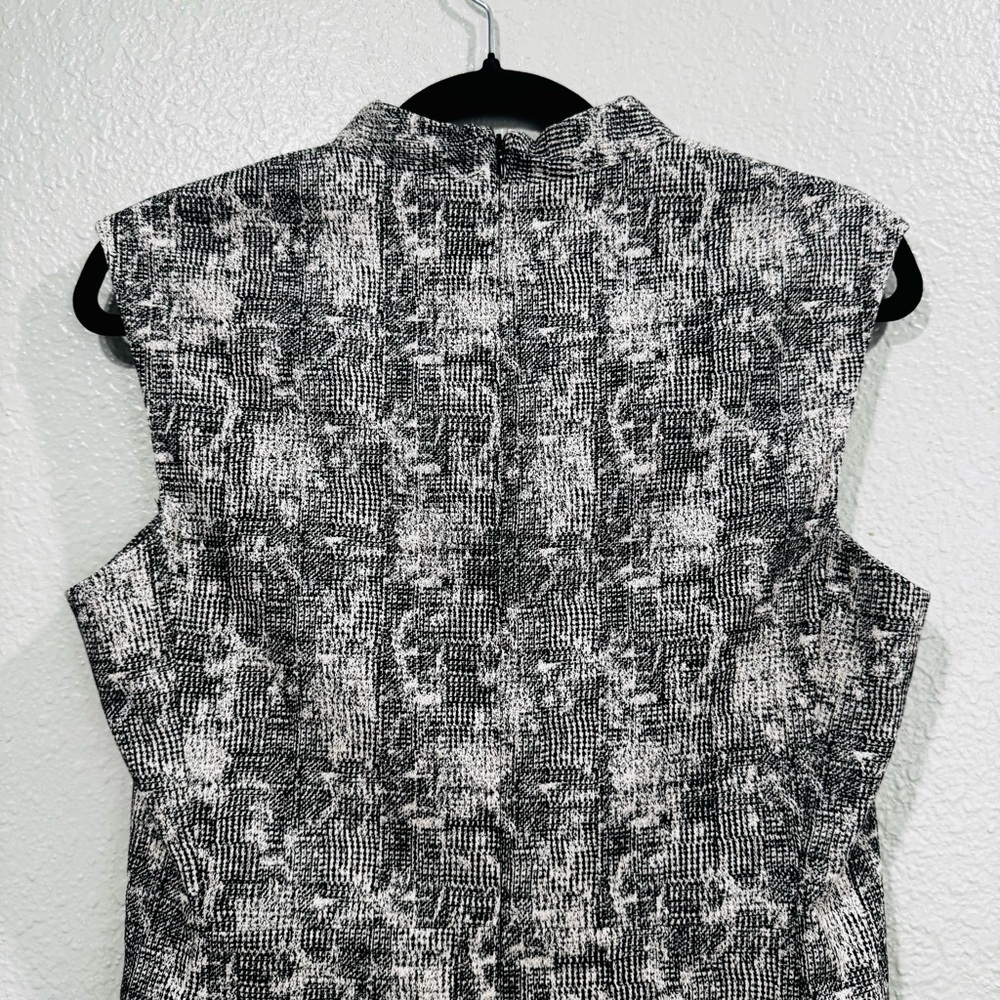 MM. Lafleur The Aditi Crackle V Neck Dress Size 6 - Picture 6 of 12